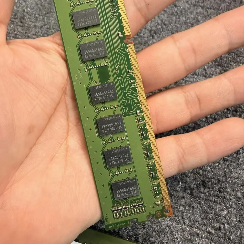 Samsung DDR3-1066 8GB 4x2GB Desktop Memory RAM PC3-8500 UDIMM M378B5673FH0